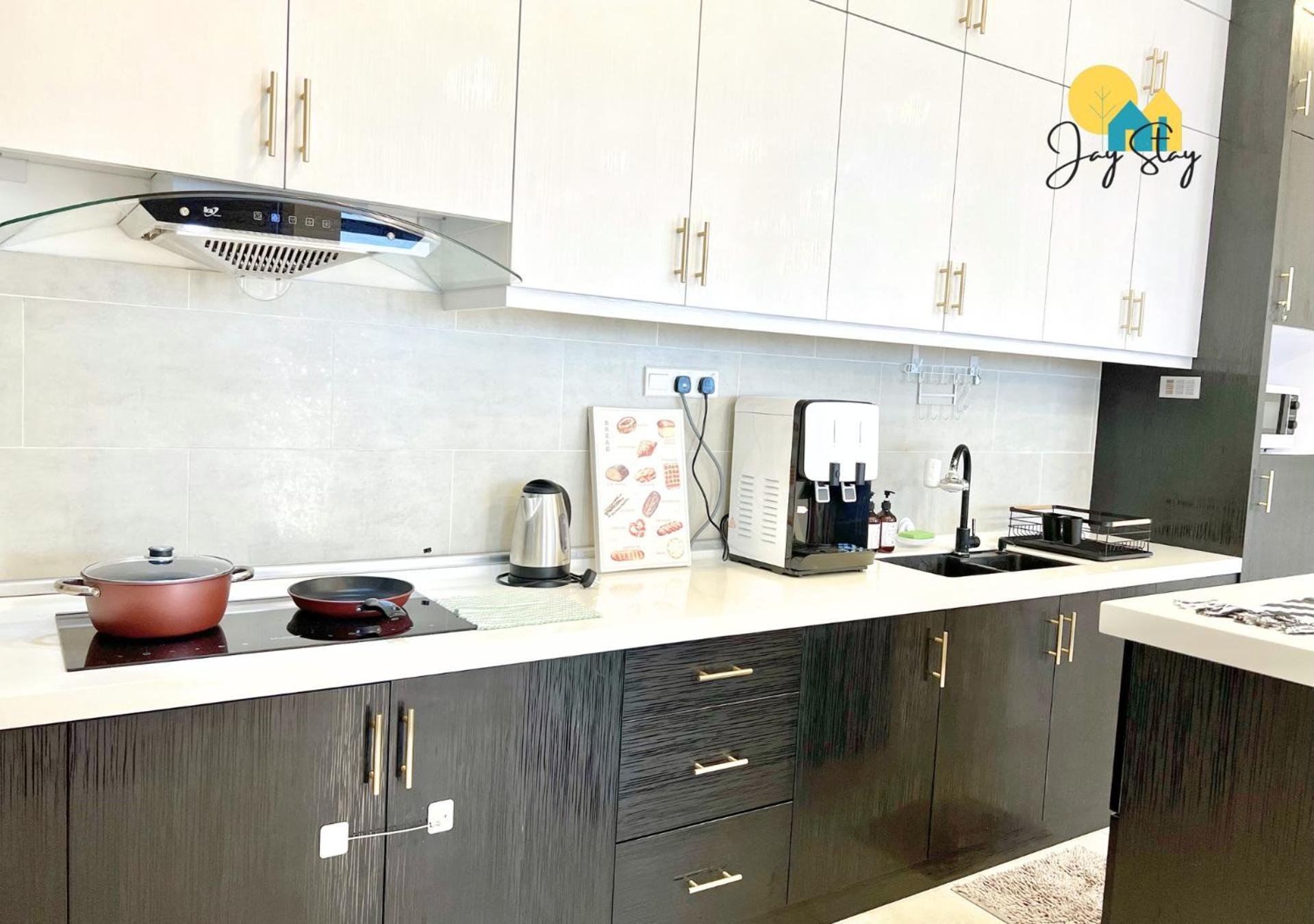 Atlantis Residence L Luxury 3Br L 8-12Pax L Jonker St L City Centre By Jay Stay Malacca ภายนอก รูปภาพ